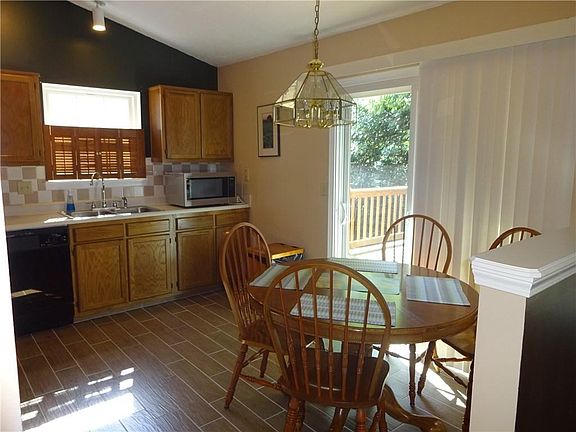 5th image of 5727 Brobeck Ct