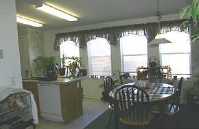 2nd image of 1670 E Roadrunner Ln