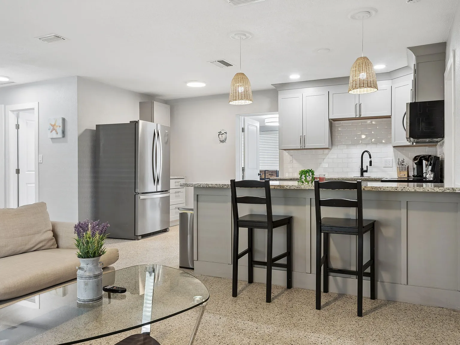 4 bed, 1500 sqft, $900 — Photo 4