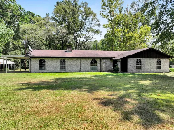 291 Fm 2558 E, Broaddus, TX 75929