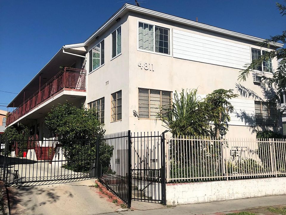 1st image of 4811 Rosewood Ave APT 7