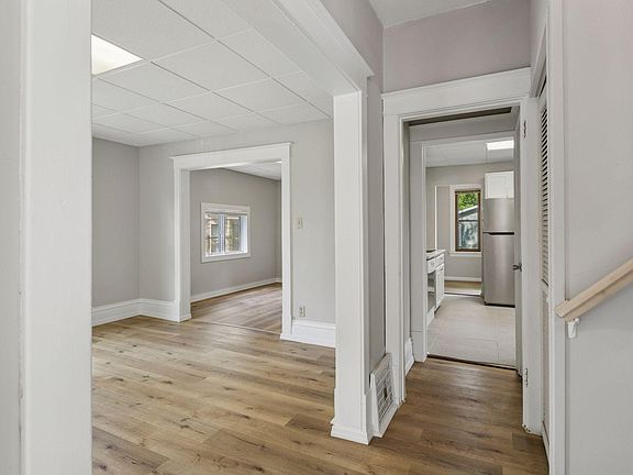 5th image of 3839 Snelling Ave