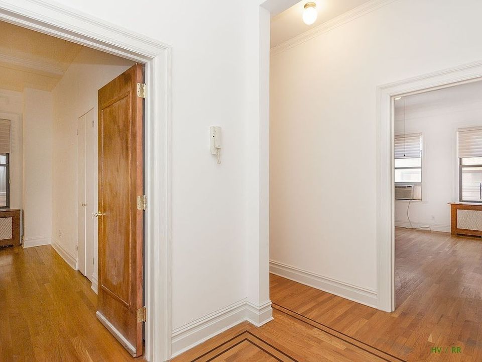 1st image of 215 W 90th St APT 4G