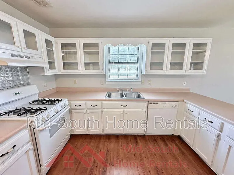 18 Owen Cv — Photo 8