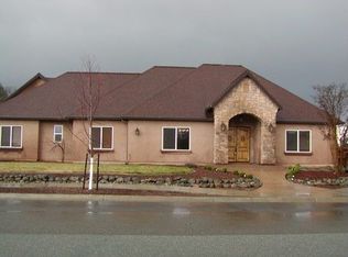 11575 Wilvern Ln, Redding, CA 96003