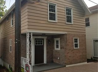 350 1/2 Strawberry Aly, Canonsburg, PA 15317