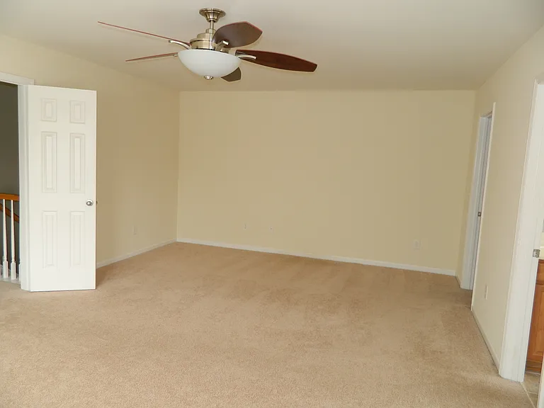 1027 Remington Oaks Cir — Photo 22