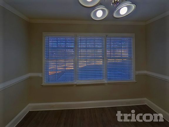 5th image of 100 Legend Creek Ln