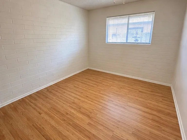 10831 N 18th Ave #2 — Photo 8