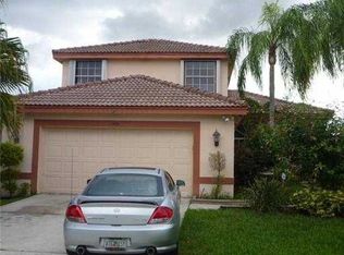 1931 NW 182nd Ter, Pembroke Pines, FL 33029