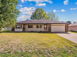 3186 W Wayland St, Springfield, MO 65807