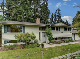 8711 202nd St SW, Edmonds, WA 98026