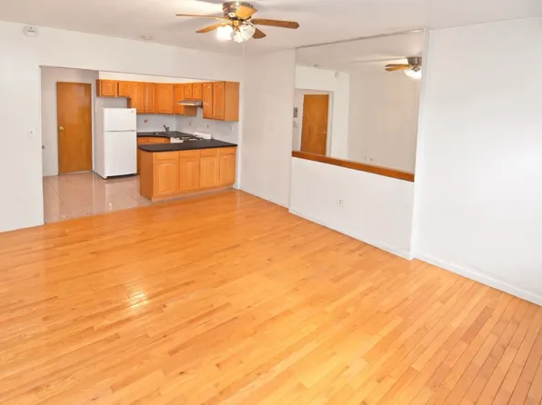 1164 1st Avenue image 4 of 8