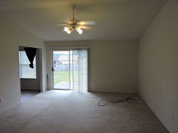2nd image of 230 Westview Dr