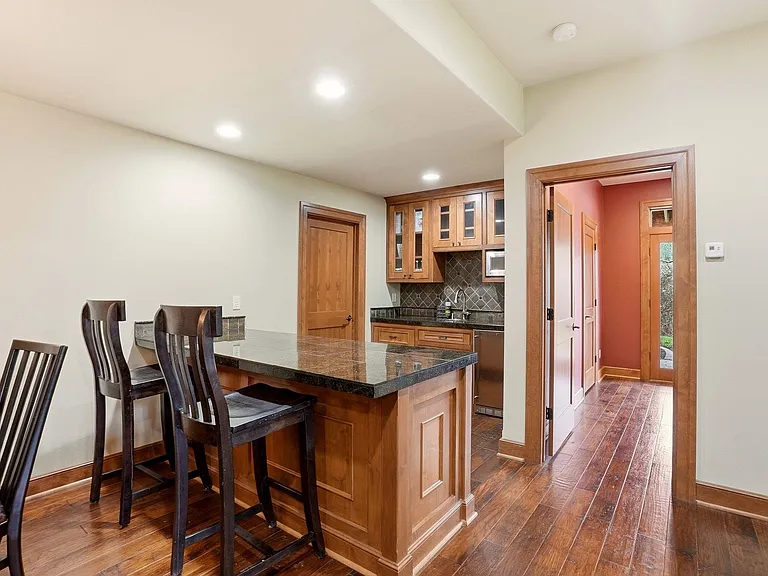 7310 E Hatch Rd — Photo 25