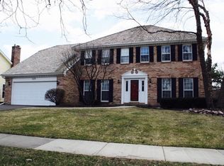 1370 Green Trails Dr, Naperville, IL 60540