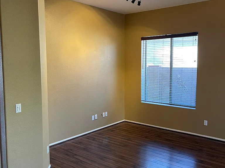 871 W Cherrywood Dr — Photo 6