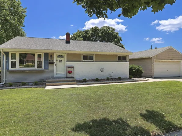 9705 West Montana AVENUE, West Allis, WI 53227