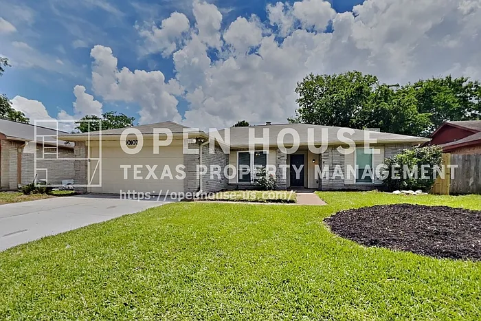 10107 King Ranch Ln