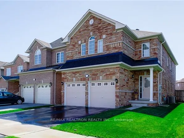 15 Dragonfly Ave, Richmond Hill, ON L4S 2V2