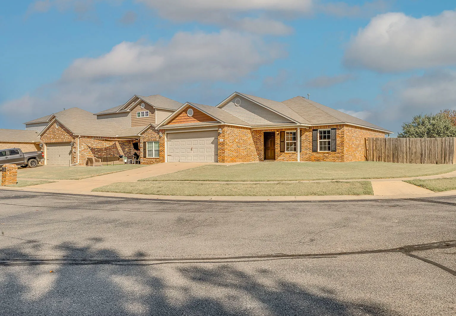 3 bed, 1399 sqft, $1,950 — Photo 4
