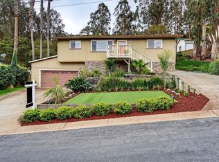 6870 Lakeview Dr, Salinas, CA 93907