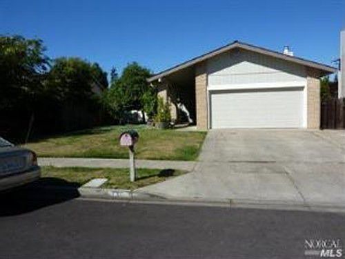 1st image of 734 Jacob Ct