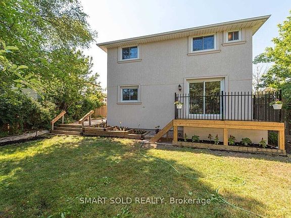 3rd image of 1116 Pomona Ct