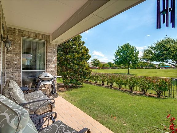 2nd image of 8722 Turnberry Dr