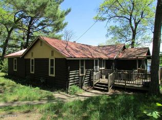 6510 Holton Rd, Twin Lake, MI 49457