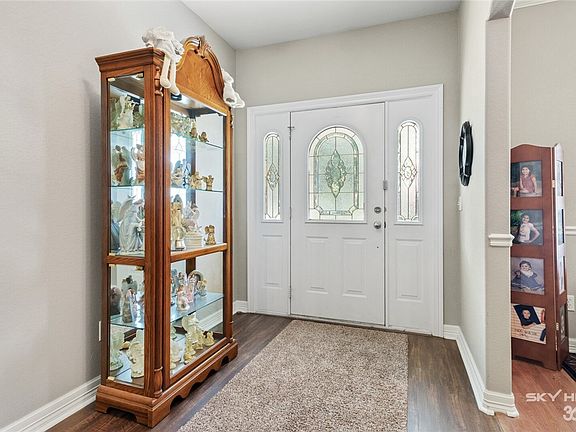 5th image of 702 N Turtle Creek Dr