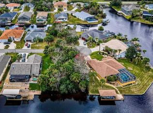 16 Crandon Ct, Palm Coast, FL 32137