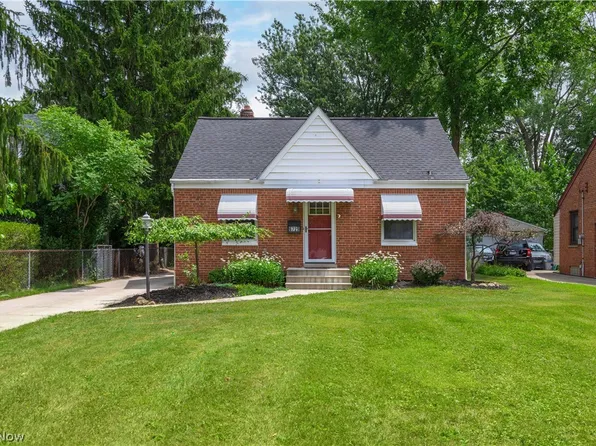 6729 Orchard Blvd, Parma Heights, OH 44130