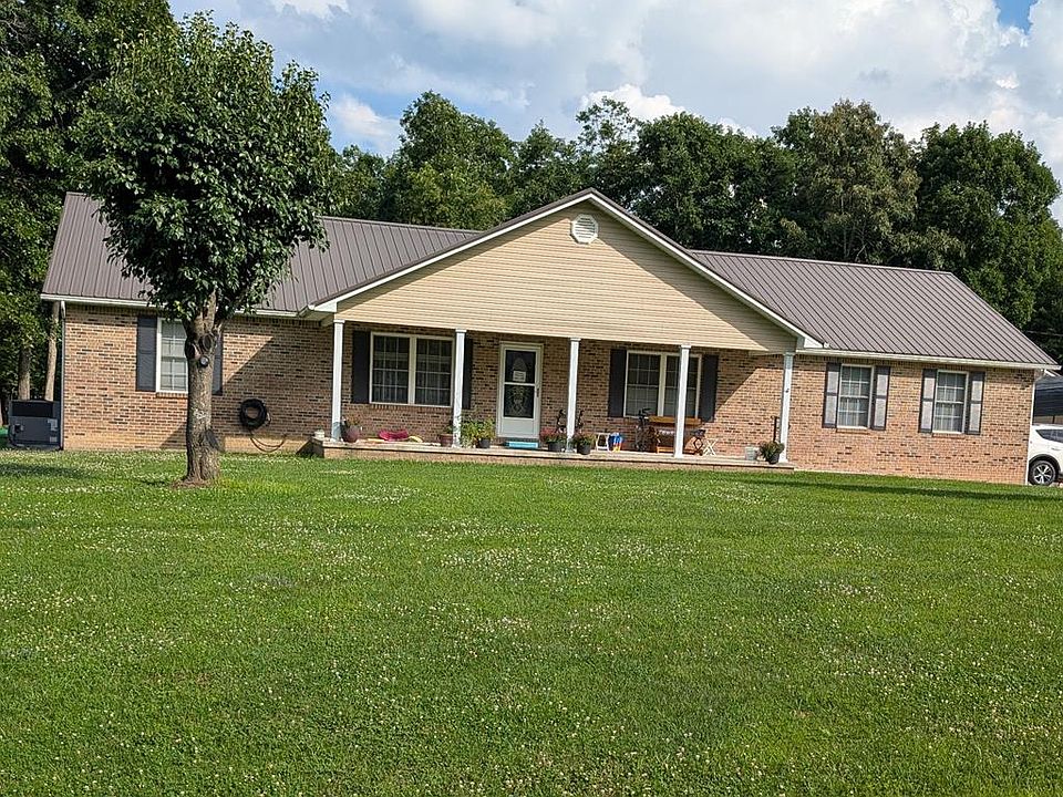 1st image of 175 Locksley Cir