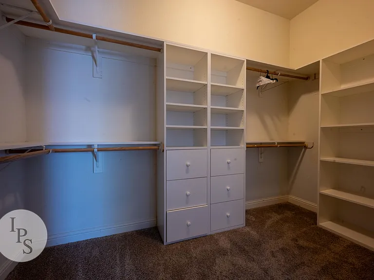 2389 Prescott Ave — Photo 29