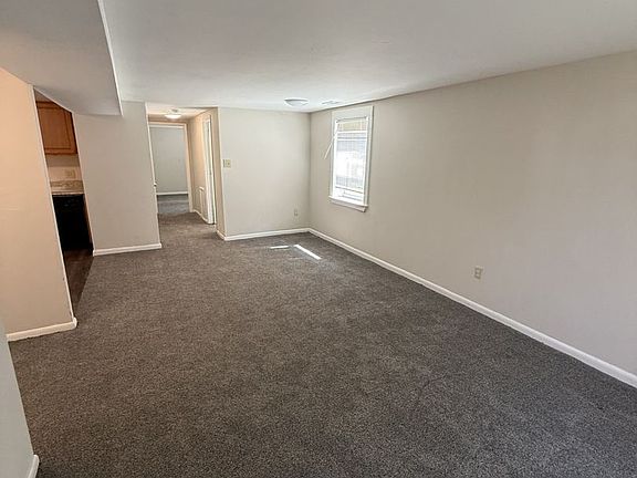 4th image of 121 Main St APT A