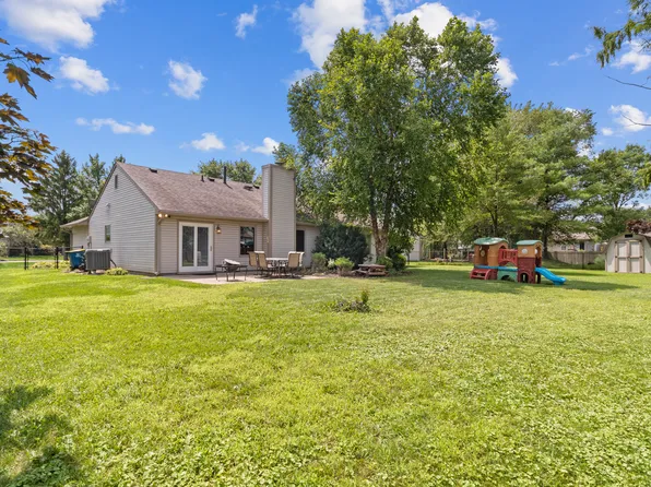 12974 Shandon Ln, Fishers, IN 46038