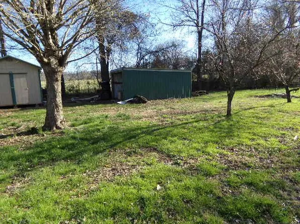 210 Wagoner St, Sparta, TN 38583