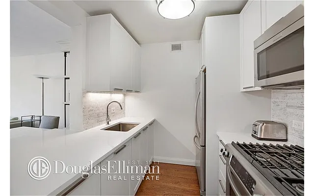 Sold by Douglas Elliman | media 31