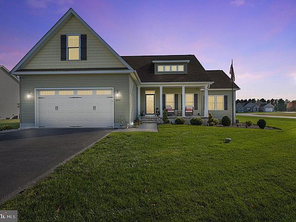 2nd image of 853 Greenbrook Dr