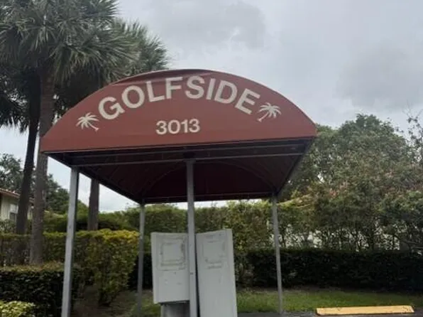 3031 Holiday Springs Blvd, Margate, FL