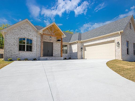 2nd image of 9281 Wooddale Dr