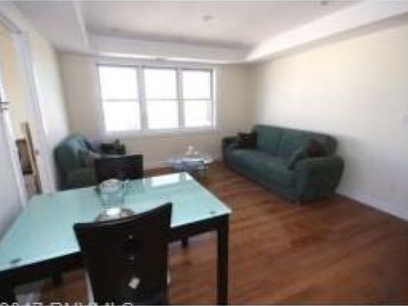 3rd image of 2744 W 16th St APT 3C