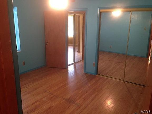 4th image of 8310 Knollwood Dr