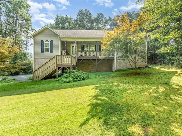 142 Jonah Dr, Linwood, NC 27299