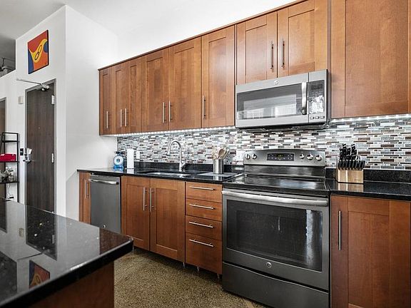 2nd image of 350 Saint Peter St Unit 707