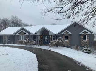 114 Keystone Estate Rd, New Alexandria, PA 15670