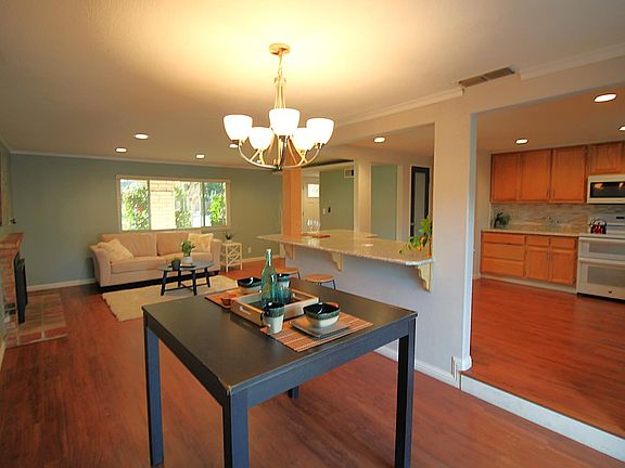 5th image of 2255 La Grama Dr