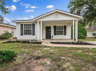 1584 Brook Forest Dr, Jacksonville, FL 32208