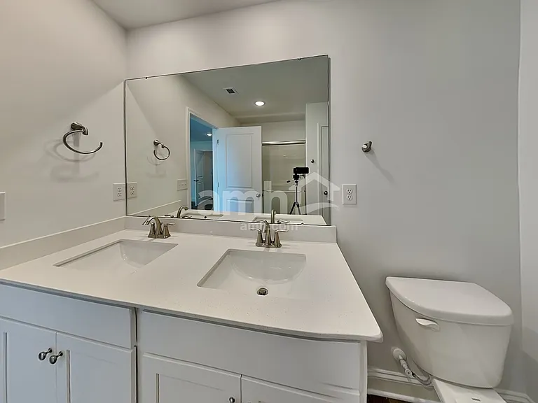 1020 Bevington Dr — Photo 11